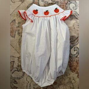 Smocked Pumpkin Bubble